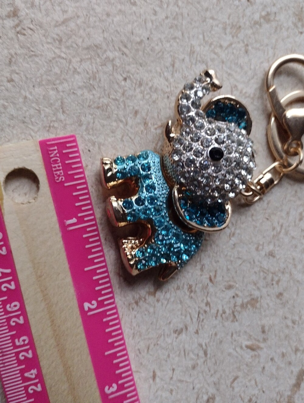 Elephant Keychain - Picture 2 of 5